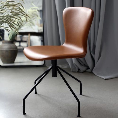 Sedia design scandinavo - PLAY SWING - Bruunmunch Furniture ApS - da interno / in pelle / in legno compensato
