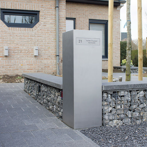 Cassetta delle lettere autoportante - ARDUO TOTEM 32100 - Metaalwaren Claerbout BV - individuale
