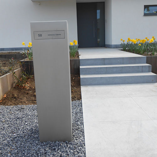Cassetta delle lettere autoportante - ARDUO TOTEM 32120 - Metaalwaren Claerbout BV - individuale