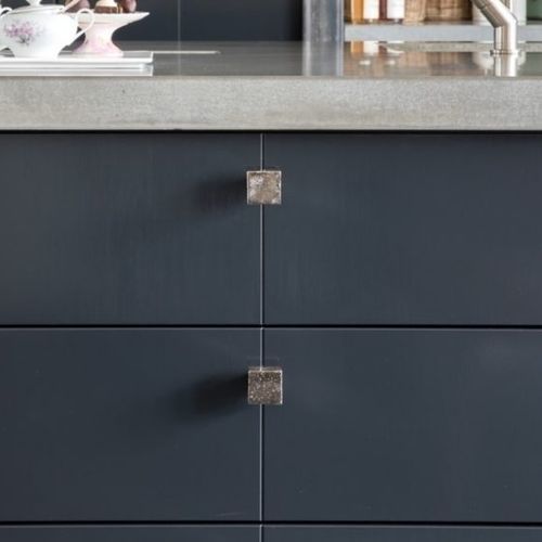 Pomello per mobile classico - PQ-35 - Dauby - in ferro invecchiato / in metallo grezzo / in bronzo bianco