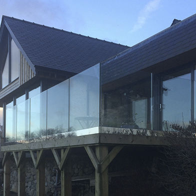 Ringhiera in vetro - FRAMELESS - Usluga Glass - a pannelli / da esterno / per esterno