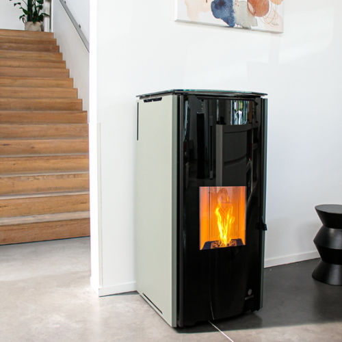 Stufa a pellet - JIMI - BESTOVE - 8 kW / da appoggio / design