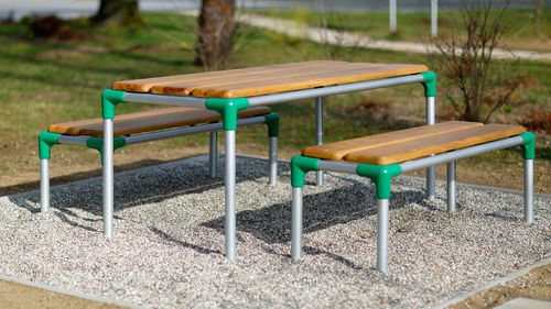 Tavolo contemporaneo - KAGP060 - Kreal - in alluminio / con supporto in alluminio / rettangolare