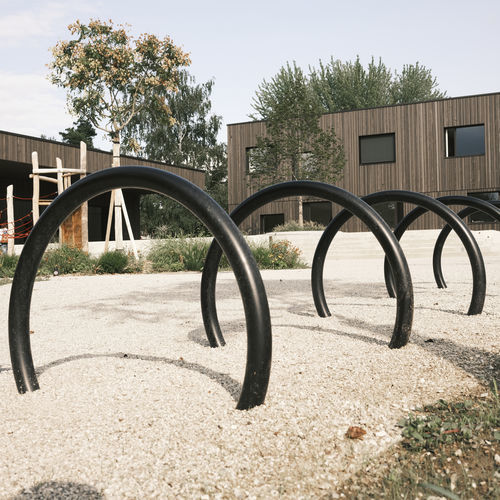 Rastrelliera per biciclette a pavimento - RING - THE ITALIAN LAB SRL - per spazi pubblici / in acciaio / professionale