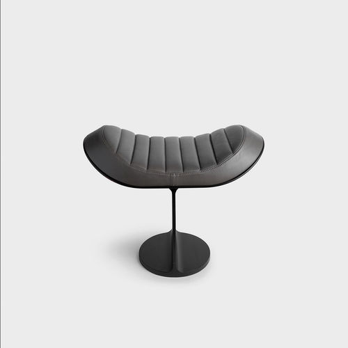 Sgabello contemporaneo - H.E.A. 310 - DANTE - Goods and Bads - in pelle / con supporto in metallo / con base centrale