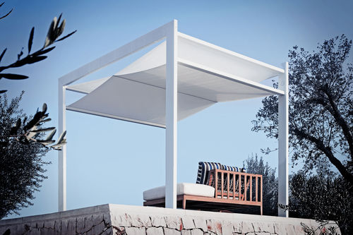 Pergola autoportante - PARTERRE : XENTIA - Frigerio Living - in alluminio / con copertura in tela
