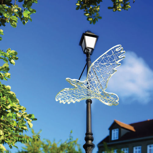 Scultura in fibra di vetro - BIRD 3D - Terra Group - da esterno / da giardino / musicale