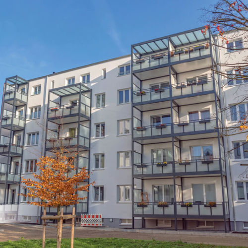 Ringhiera in alluminio - HAMBURG, GERMANY - Copal - a pannelli / da esterno / per balcone