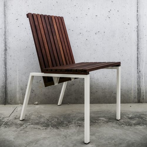Sedia contemporanea - AXIS LA125 - egoé - da esterno / in legno massiccio / con supporto in acciaio