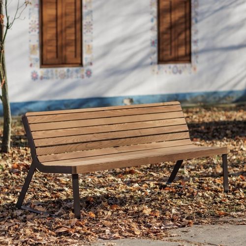 Panca da giardino contemporanea - I1-301 - egoé - in legno massiccio / in frassino / in legno oliato