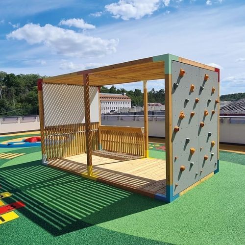 Struttura ludica con copertura - Y - egoé - per parco giochi / in acciaio galvanizzato / in acciaio termolaccato