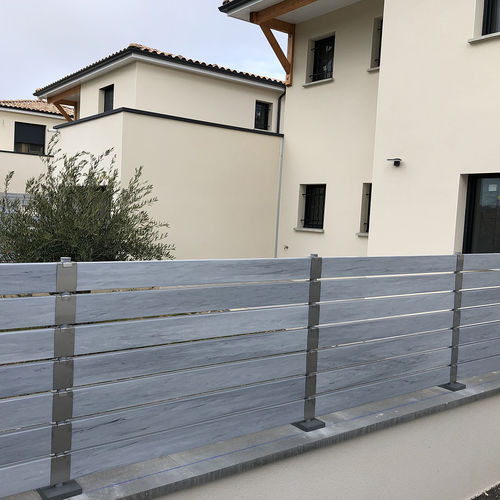 Recinzione a lamelle - HORIZON - La Clôture Française - da giardino / in alluminio / in PVC