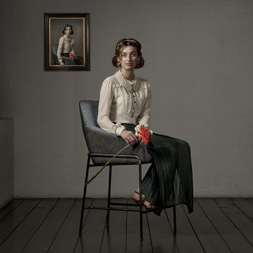 Sedia alta contemporanea - Jolly - Jess - da interno / in tessuto / in pelle