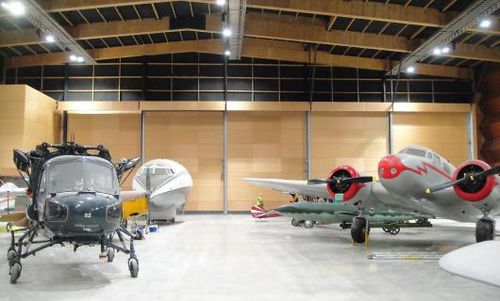 Porta industriale scorrevole - MOTAT - Jewers Doors - in legno / per hangar