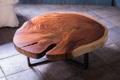 Tavolino basso contemporaneo - Unik - in legno massiccio / per uso residenziale / da interno