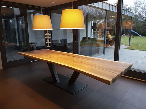 Tavolo da pranzo contemporaneo - SUAR - Unik - in legno massiccio / in legno laccato opaco / rettangolare