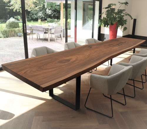 Tavolo da pranzo contemporaneo - Suar - Unik - in legno massiccio / con supporto in acciaio / rettangolare