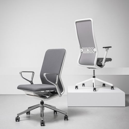 Sedia da ufficio contemporanea - YOUTEAM - Nowy Styl - da interno / in rete / in pelle