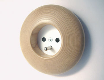 Presa di corrente - ELO: 13010 - Realitem - da parete / in legno / contemporanea