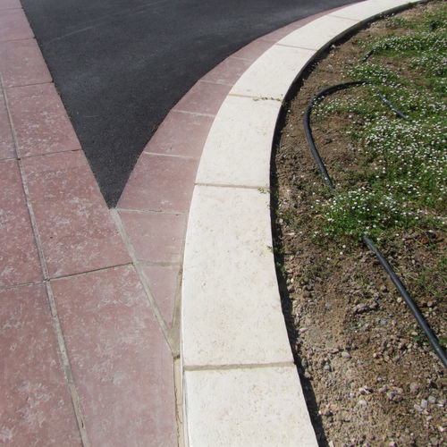 Bordura da giardino - BOC01 - REPLIK - per marciapiede / per allestimenti paesaggistici / in calcestruzzo