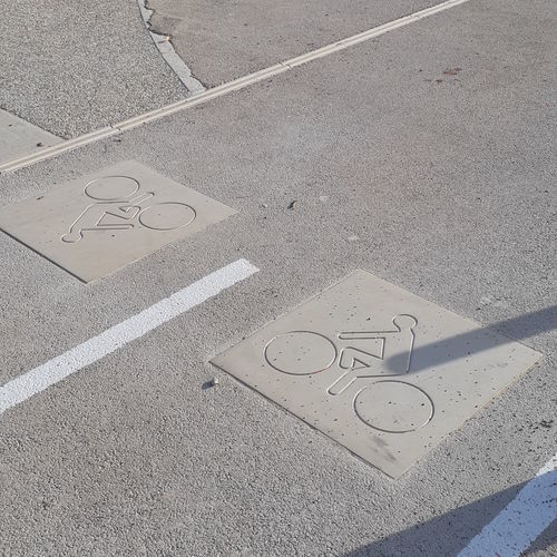Segnaletica orizzontale per pista ciclabile - DABC - REPLIK - in calcestruzzo