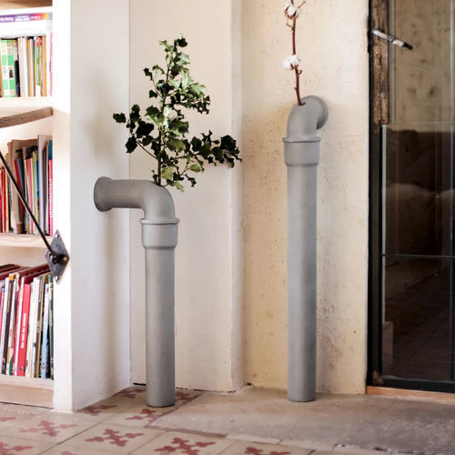 Vaso da giardino in calcestruzzo fibrorinfrozato - PIPELINE  - Lyon Béton - da appoggio / altre forme / per uso residenziale
