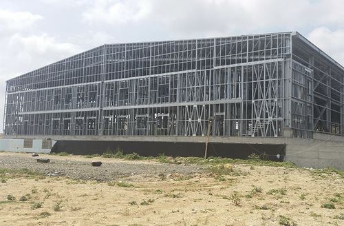 Capannone prefabbricato - ISTANBUL UNIVERSITY AVCILAR CAMPUS LOGISTICAL STORAGE UNIT - APEC Smart Steel Structures - in acciaio galvanizzato