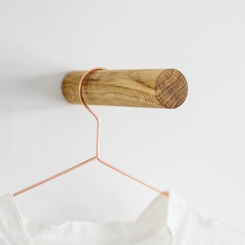 Appendiabiti da parete contemporaneo - NUTSANDWOODS - in rovere / individuale