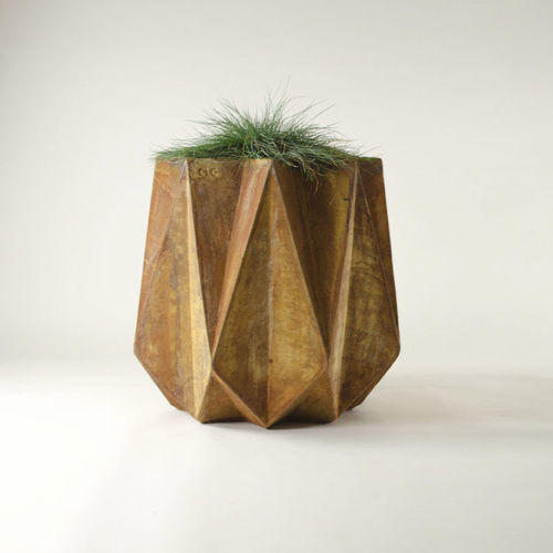Fioriera in calcestruzzo fibrorinfrozato - KRONEN 65 CORTEN STEEL - Adam Christopher Design - contemporanea / per spazi pubblici / da interno