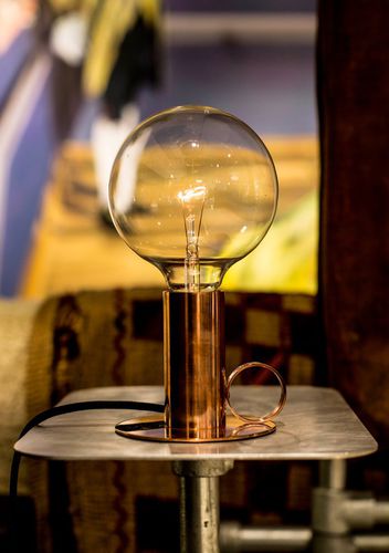 Lampada da tavolo - NIMBUS - Ruben Lighting - in alluminio / in ferro / in ottone