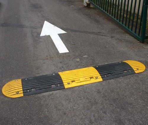 Rallentatore per spazi pubblici - TTS