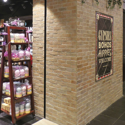 Paramento aspetto mattone - CRAFTBRICKS™ : COTTAGE - CRAFT STONE - in calcestruzzo / indoor / testurizzato