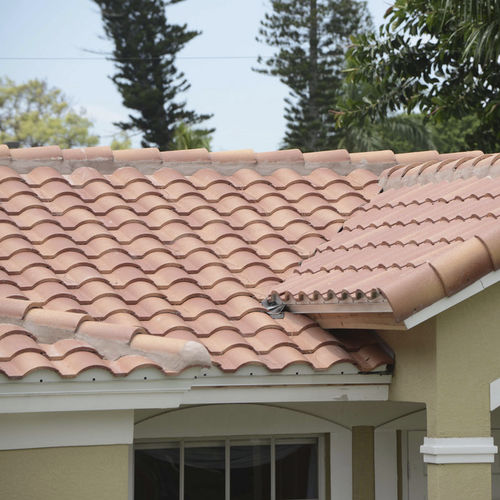 Tegola a incastro - SANIBEL : SAN ANTONIO BLEND - Crown Roof Tiles - in calcestruzzo / doppia / rossa
