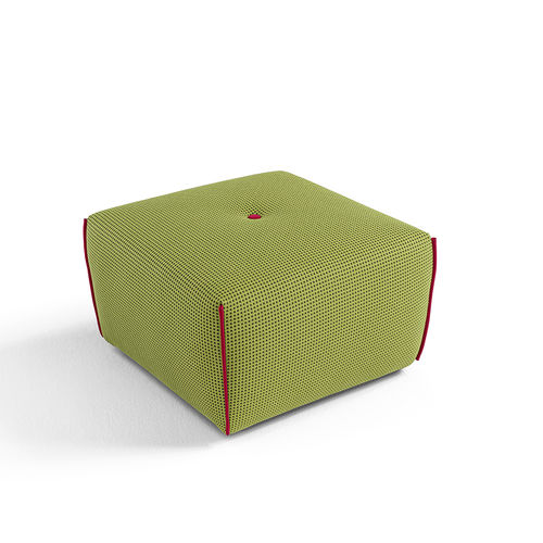 Pouf contemporaneo - YUKI - egoitaliano - in tessuto / quadrato / da sala
