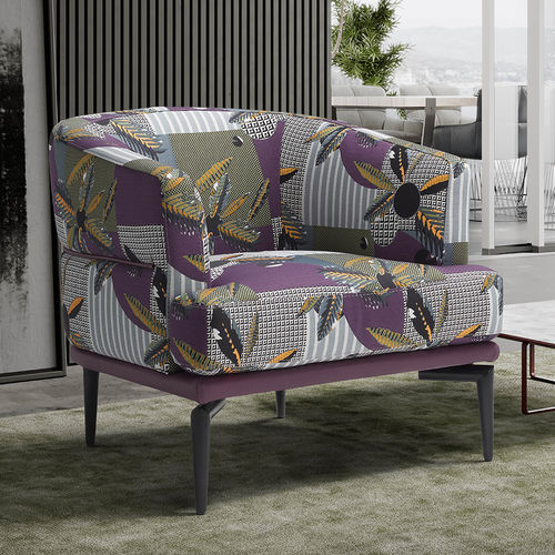 Poltrona contemporanea - BONNIE - egoitaliano - in tessuto / in pelle / in legno