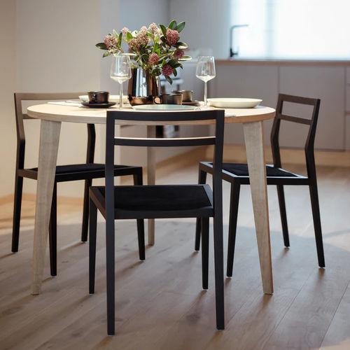Tavolo da pranzo contemporaneo - M8002 - MINT Furniture - in rovere / in frassino / in noce americano