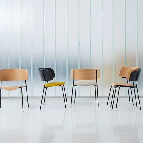 Sedia contemporanea - WAGNER - OBJEKTE UNSERER TAGE - da interno / in tessuto / in rovere