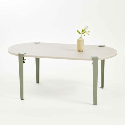 Tavolino basso contemporaneo - ROCA - TIPTOE - in plastica riciclata / con supporto in acciaio termolaccato / ovale