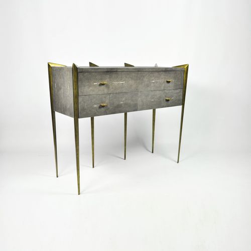 Cassettone con piedi alti - CH CIRCINI - GINGER BROWN - design originale / in legno / in metallo
