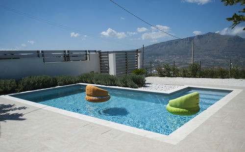 Piscina da esterno - marche piscine - interrata / in calcestruzzo