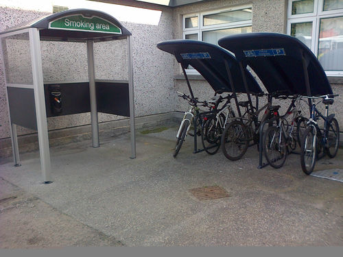 Pensilina per biciclette in acciaio - MIDI BI-MINDER™ - Glasdon Group Limited - per spazi pubblici / per zone urbane