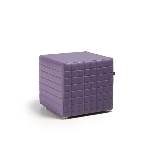 Pouf contemporaneo - CUBE - BEJOT SP. Z O.O. - in tessuto / quadrato / rettangolare
