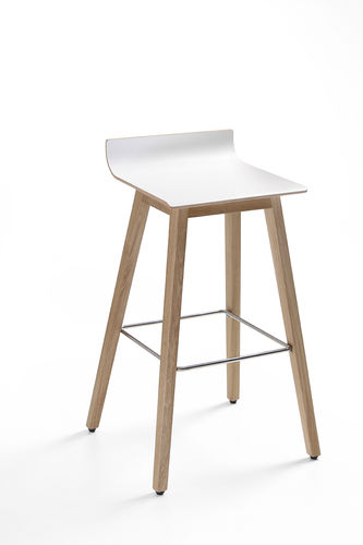 Sgabello da bar contemporaneo - ORTE OT - BEJOT SP. Z O.O. - in legno compensato / con supporto in metallo / con poggiapiedi