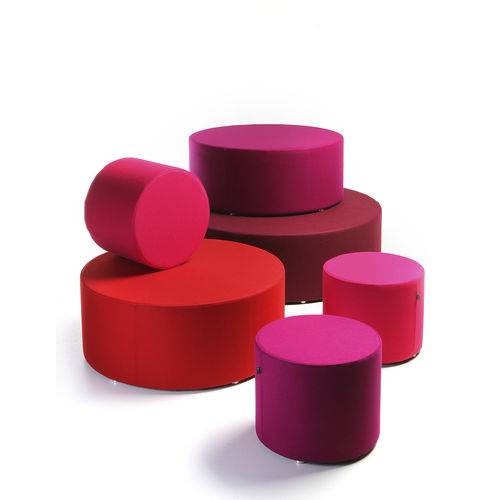 Pouf contemporaneo - POINT - BEJOT SP. Z O.O. - in tessuto / tondo / per edifici pubblici