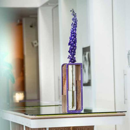 Vaso design originale - TO BE - Lessmore - in vetro / in legno / in alluminio