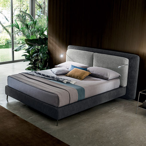Letto matrimoniale - PENNY - Felis s.r.l. unipersonale - contemporaneo / imbottito / con testiera