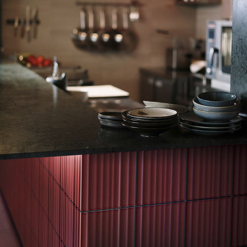 Piastrella in ceramica smaltata - BASIL - m&r Manufaktur GmbH - a rilievo / da interno / da esterno
