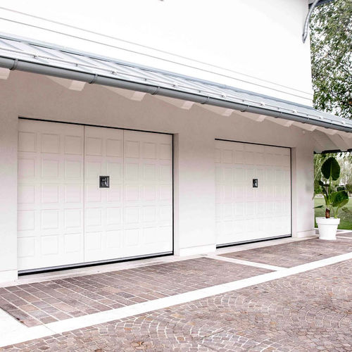 Porta basculante per garage - Top - SILVELOX GROUP SPA - in rovere / in larice / in okoumé