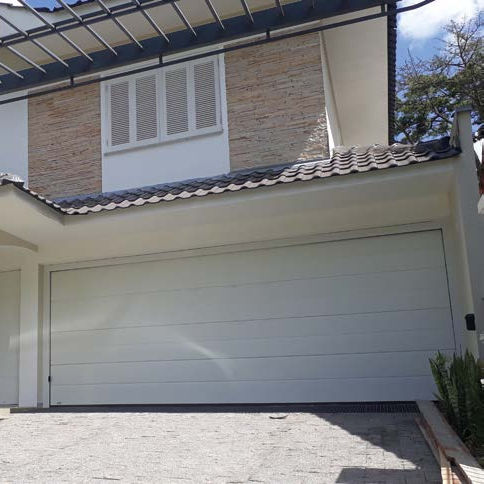 Porta sezionale per garage - Goias - SILVELOX GROUP SPA - in acciaio galvanizzato / automatica / manuale