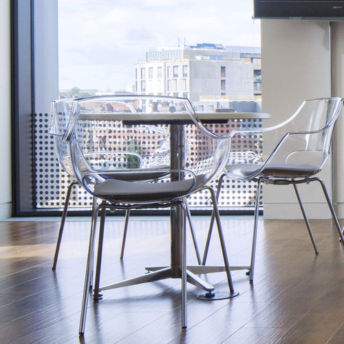 Sedia da ristorante contemporanea - GLOBE - Frovi - da interno / in policarbonato / con braccioli